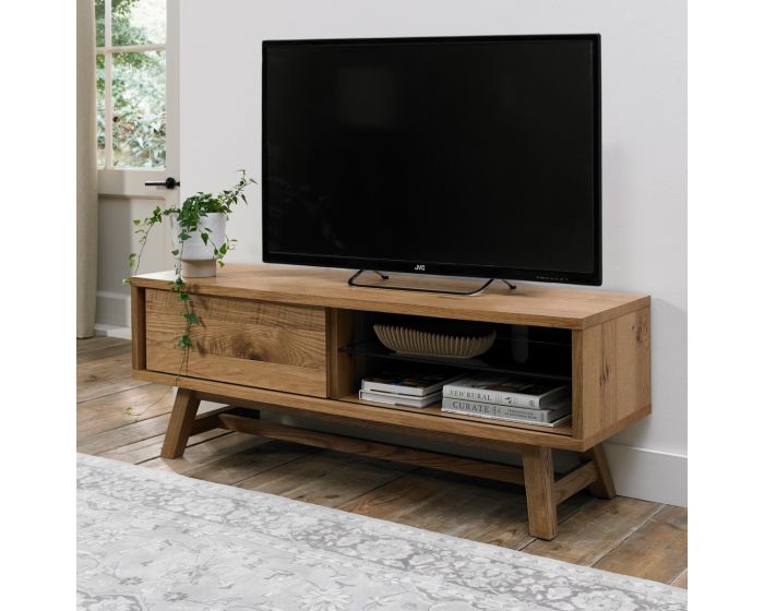 Shoreditch Entertainment Unit 