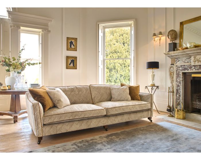 Spink & Edgar Clara Petit Sofa