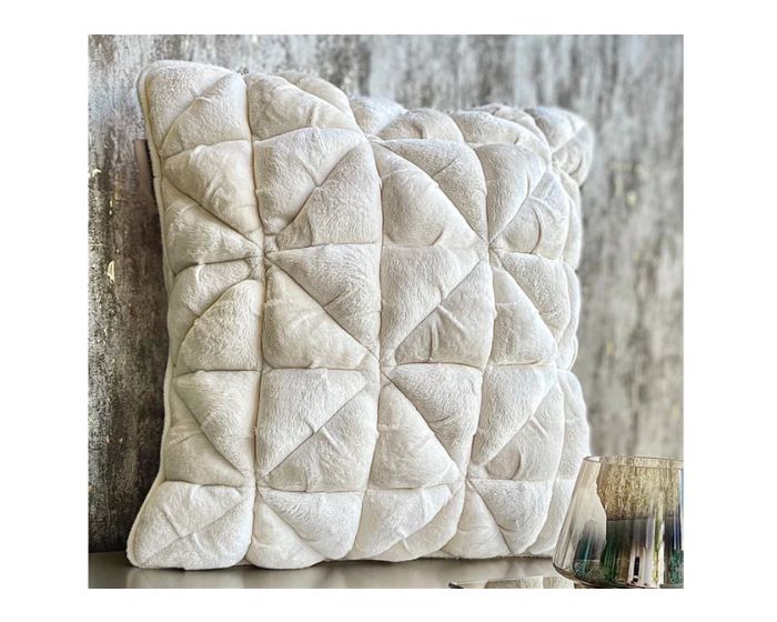 Dreamweavers Penthouse White Cushion