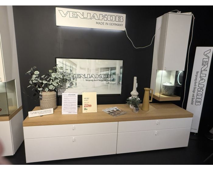 Clearance Venjakob Plan X Lowboard with Hanging Cabinet
