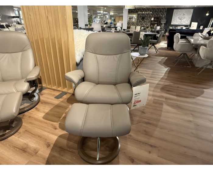 Clearance Stressless Signature Chair & Stool - Batick Leather