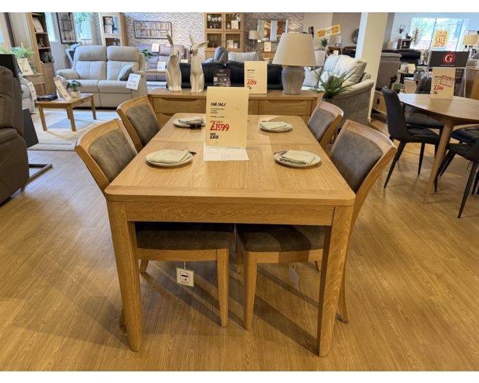 Clearance Oslo Extending Table & 4 Chairs