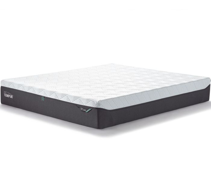 TEMPUR Pro Luxe SmartCool Mattress