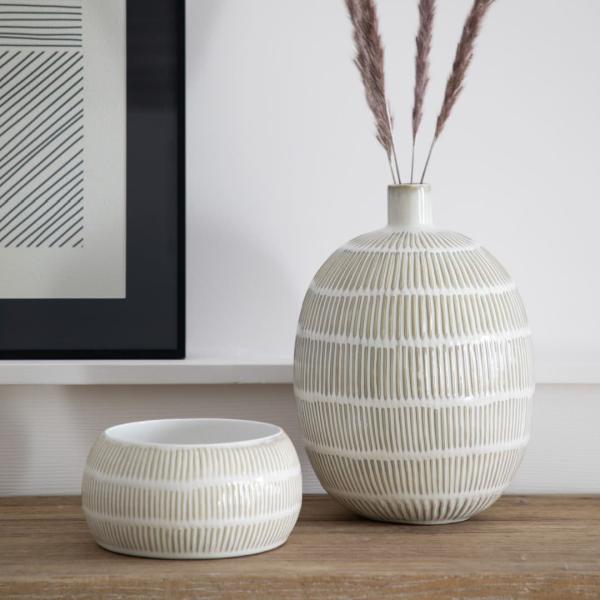 Tips and tricks for a sparkling Spring-inspired living room