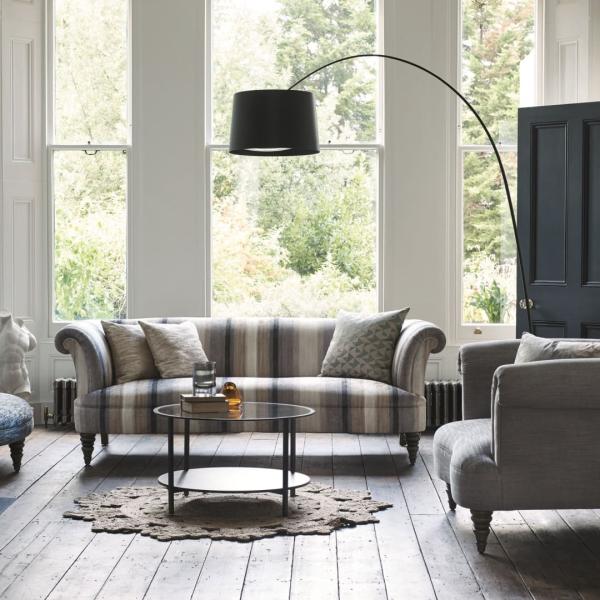 How to add distinctively traditional touches to your living room