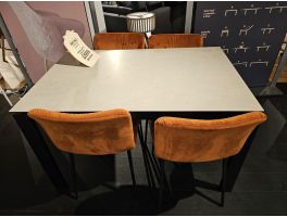 Clearance Calligaris Duca Table & 4 Annie Chairs