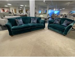 Clearance Colonial Extra Large Sofa & Loveseat