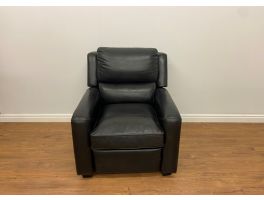 Clearance Montana Leather Recliner Chair (Riders Black)