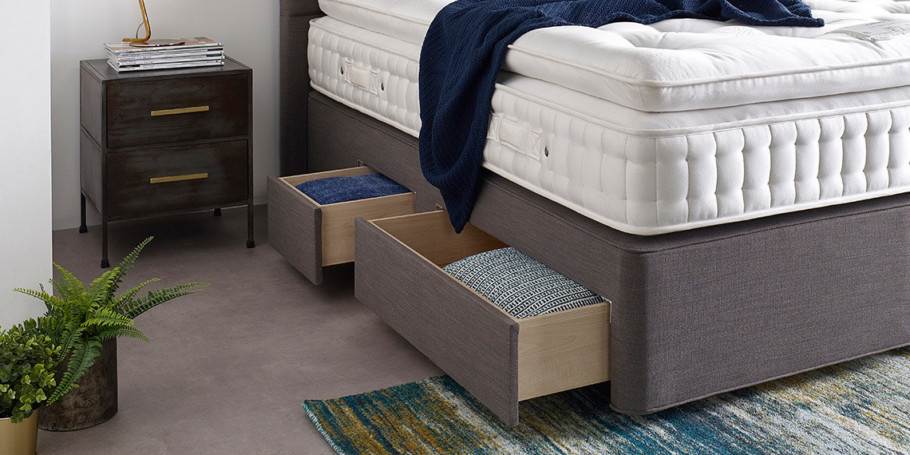 Continental Style Drawers Divan